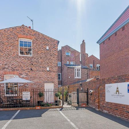 Flat 4A Apartment Chester Exterior photo
